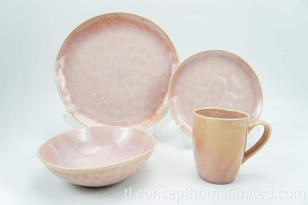 Reactive Glazed Stoneware Dinner Set In Light Pink Ch22067 G06 1